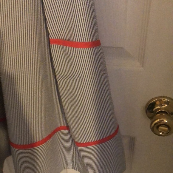 Dress - Picture 3 of 6